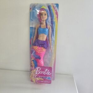 New in box beach mermaid Barbie girls toy dreamtopia blue pink princess